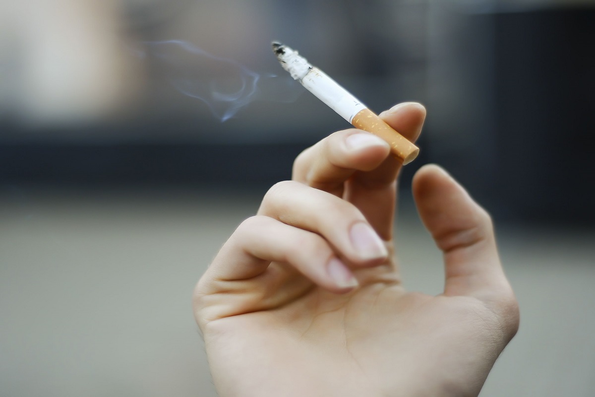  कैंसर ही नहीं, तंबाकू के सेवन से महिलाओं के भीतर तेजी से पनप सकती हैं ये गंभीर बीमारियां,जानिए