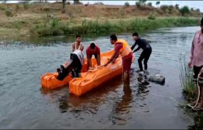 2 college student drowned in dam