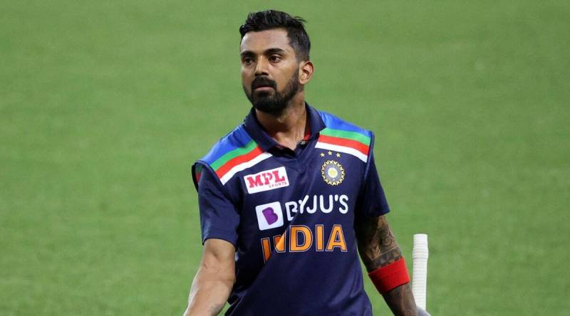 kl rahul fans trolls his travelling photo latest tweet goes viral ipl
