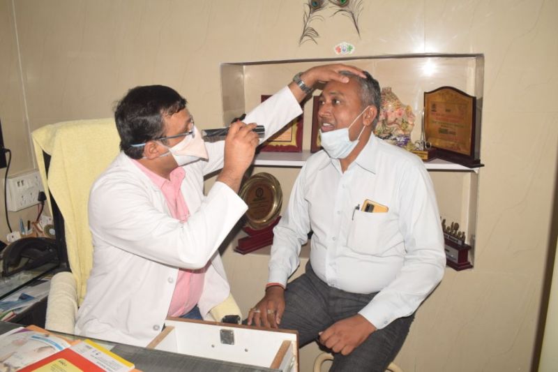 World No Tobacco Day : तंबाकू को छोड़ना मुश्किल जरूर है लेकिन नामुमकिन नहीं, कैंप में हुई स्वास्थ्य की जांच