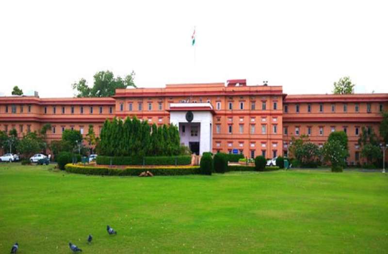 तबादलों की बेला वापस आई, नीति फिर बिसराई