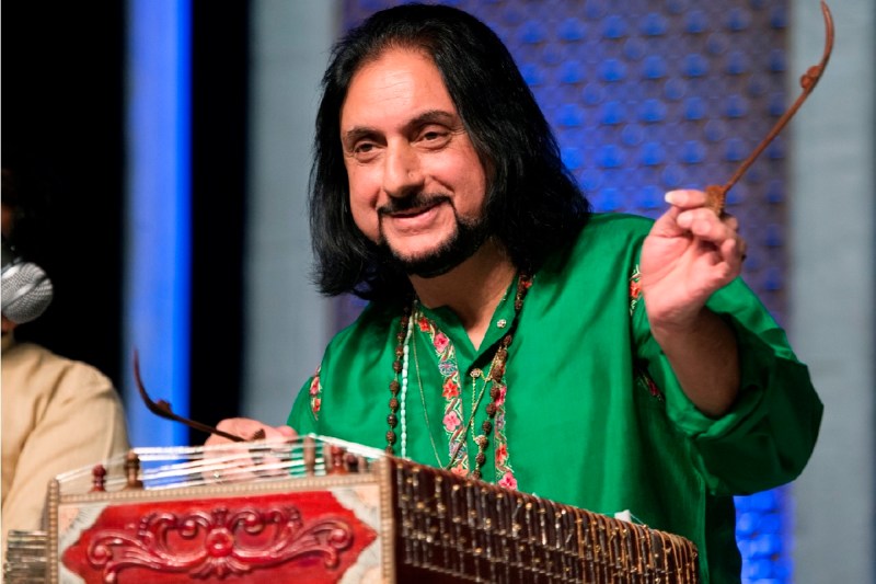 मशहूर संतूर वादक पंडित भजन सोपोरी का निधन, विरासत में मिली थी संतूर वादन की शिक्षा