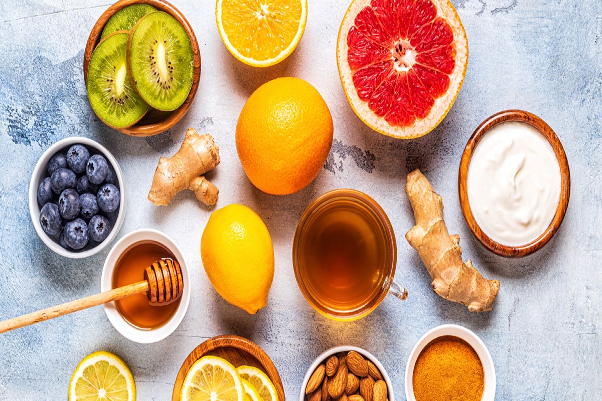 Boost Immunity: इम्यूनिटी बढ़ाने के लिए करें इन चीजों का सेवन, रहेंगे बीमारियों से कोसों