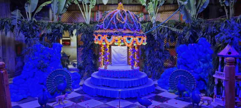 Rajsamand : सावन-भादो मनोरथ में मनोरम झांकी में बिराजे द्वारकाधीश