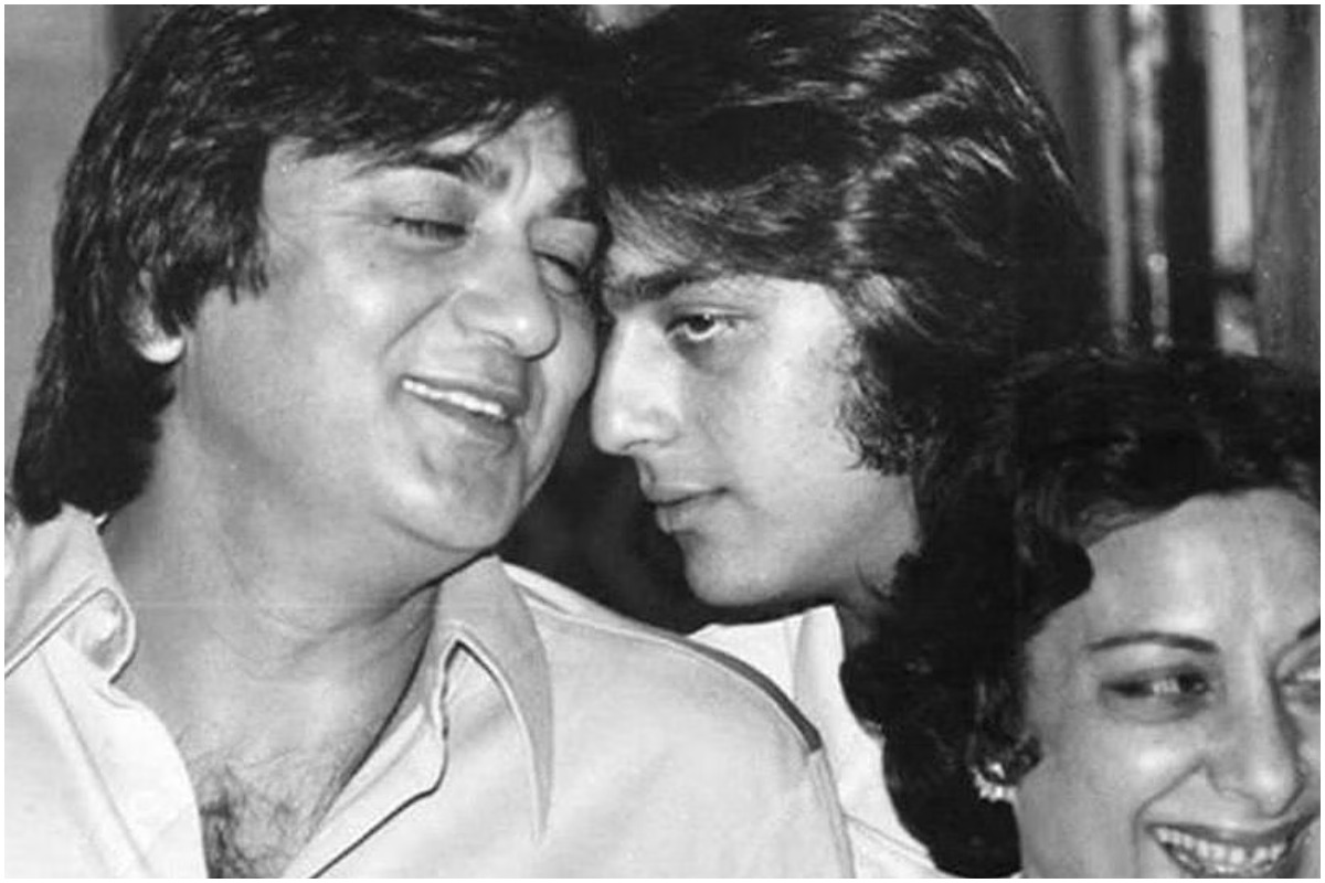 ggggsanjay dutt used to smoke cigarettes thrown by sunil duttgggggggggggggggggggggggggggg.jpg