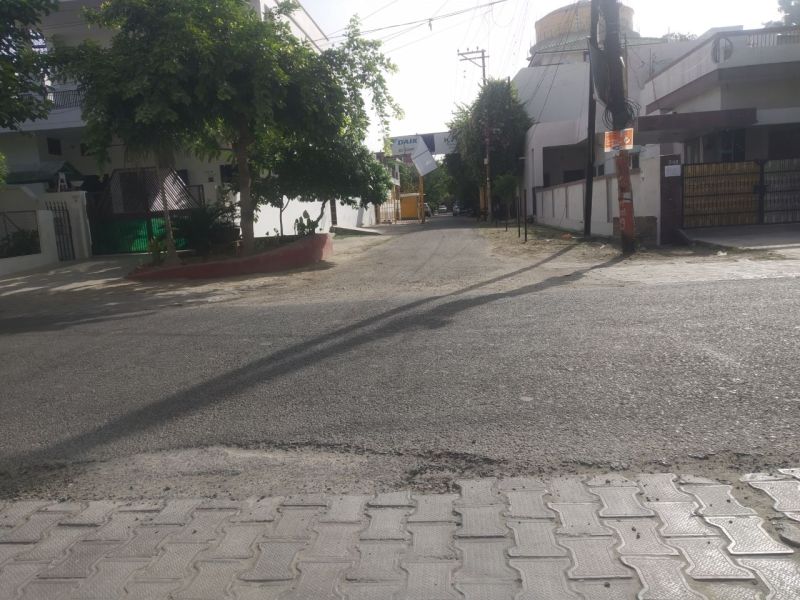 Meerut Weather Report Today : भीषण गर्मी और लू के बीच सड़कों पर 10 बजे ही पसरा सन्नाटा,आज ये रहेगा मौसम का हाल