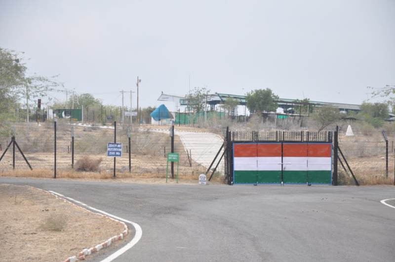 बाड़मेर-जैसलमेर की आबादी जितने ही बचेे है पाकिस्तान में हिन्दू