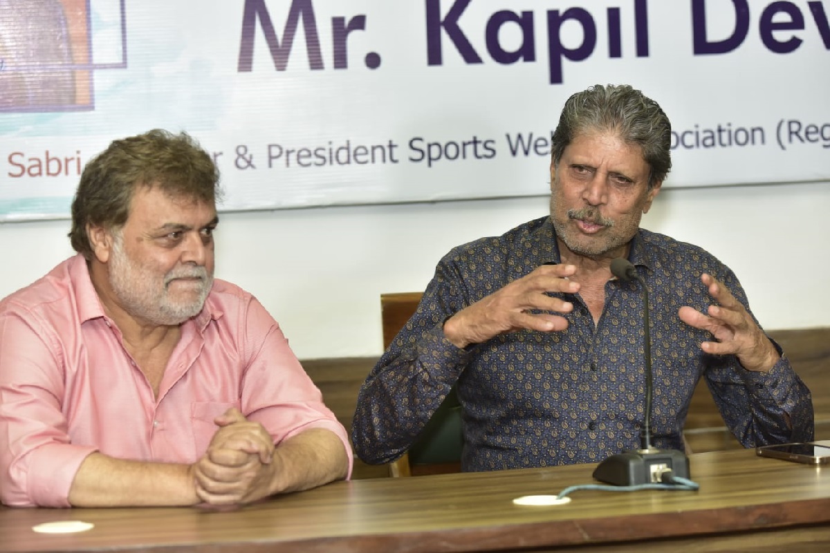 कुछ चुनिंदा लोगों की सेाच व मानसिकता पूरे समाज की मानसिकता नहीं मानी जा सकती: कपिल देव