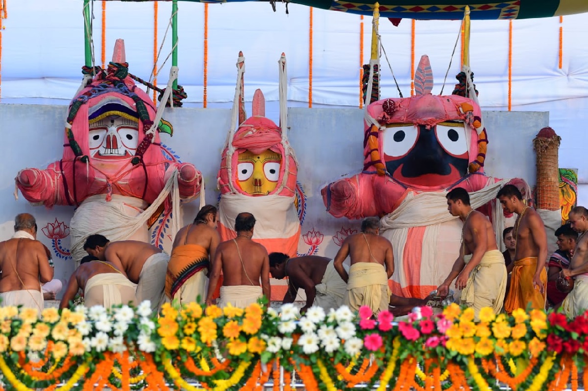 lord_jagannath_snana_yatra.jpg