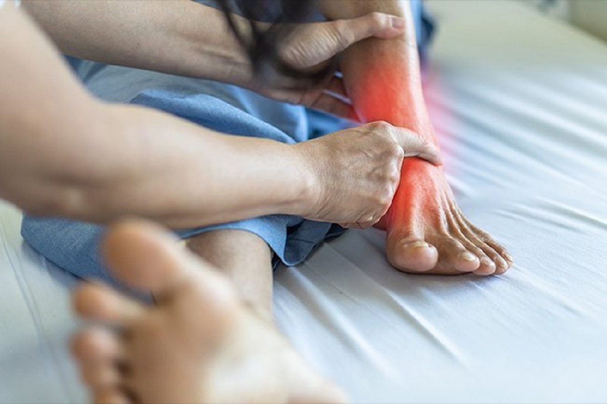 Health Tips: यूरिक एसिड बढ़ने पर भूलकर भी न करें इन चीजों का सेवन, हो सकती है समस्या