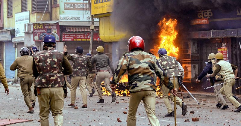Violence in UP after Jume ki Namaz Lucknow Prayagraj Saharnpur hinsa