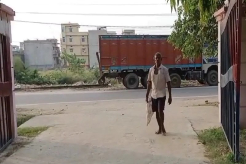 अधजला पैर लेकर थाने पहुंचा पिता, पायल-बिछिया से की बेटी की पहचान, कहा - 'ससुरालवालों ने मार डाला'