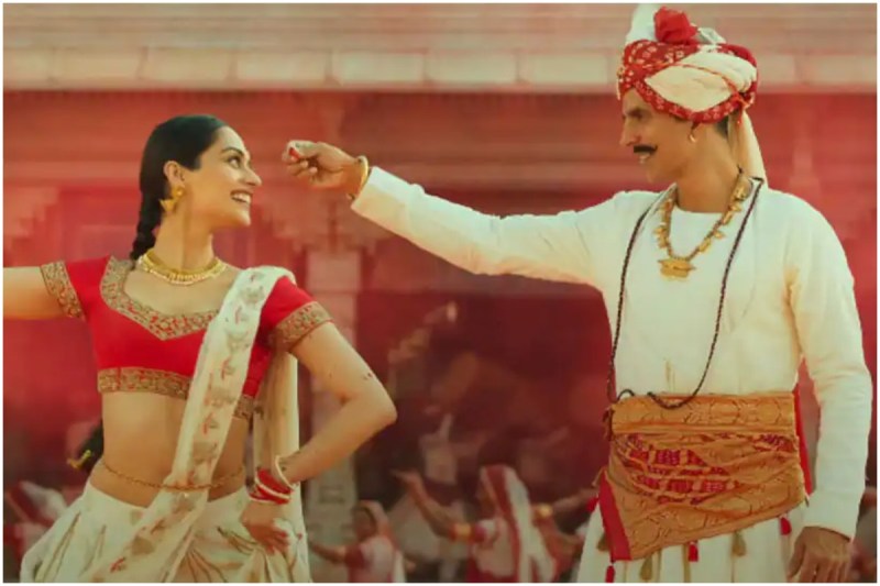 after samrat prithviraj huge flop akshay kumar out from dhoom