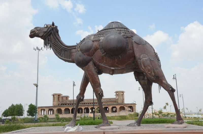 Rajasthan के इस शहर में कबाड़ से बनाया जा रहा अनूठा Garden