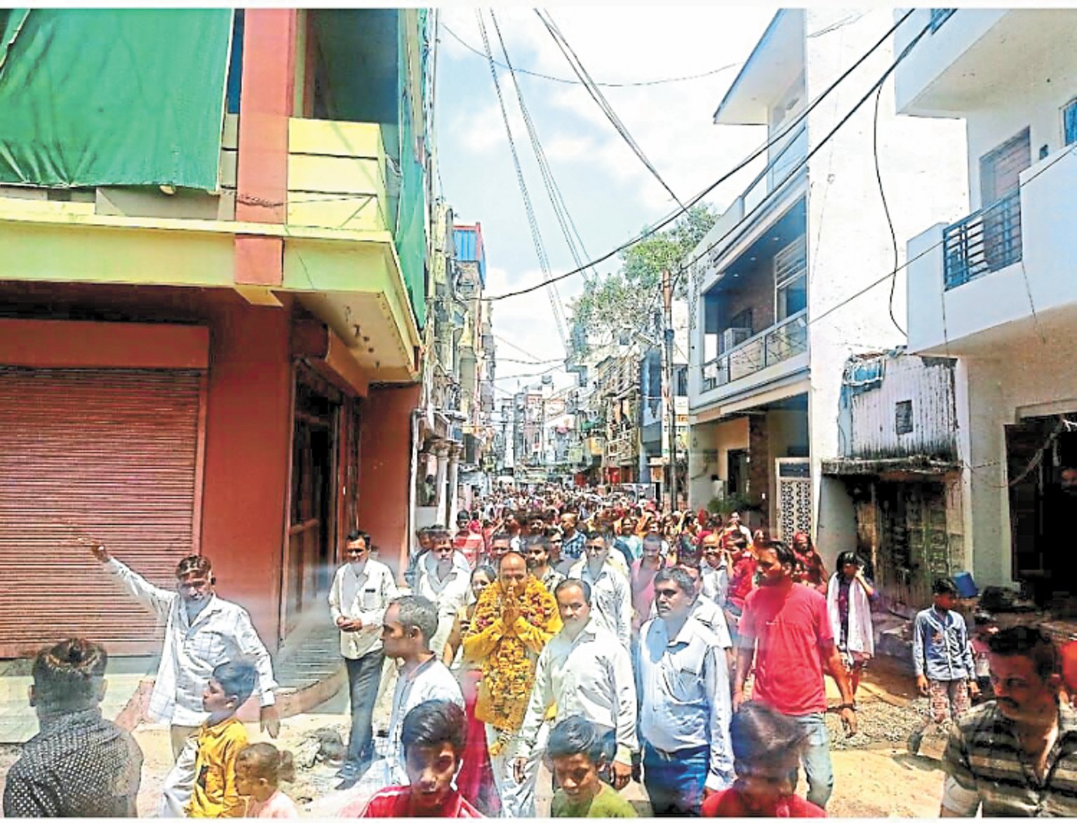 दोनों दलों ने नहीं की उम्मीदवारों की घोषणा