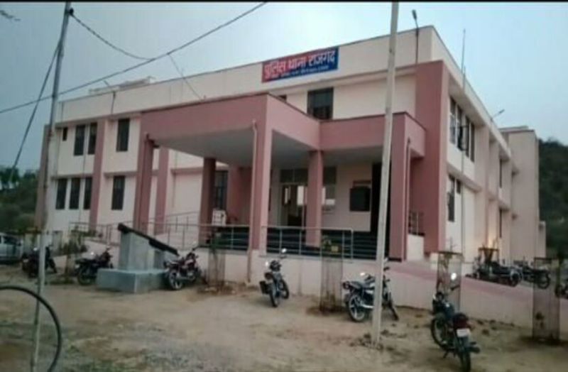 Rajasthan Police Ran After ACB Came Into Police Station