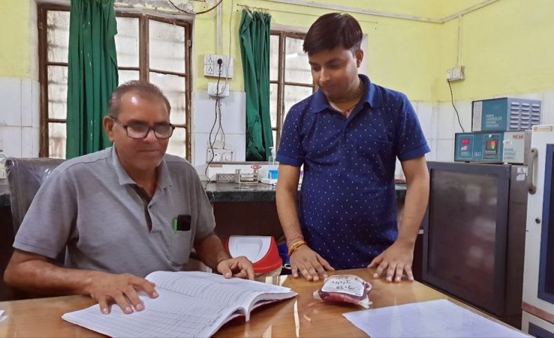 रक्त संग्रहण केंद्र: 105 यूनिट का भेजा मांग पत्र, जयपुरिया अस्पताल से मिला 45 यूनिट रक्त