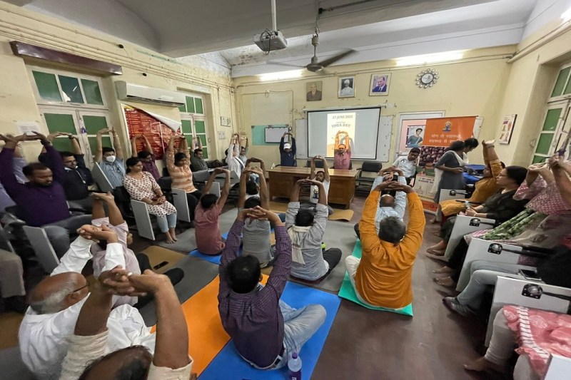 योगासन से न्यूरो डिजीज का इलाज, बीएचयू के न्युरोलॉजी विभाग में विश्व योगदिवस पर कार्यशाला 