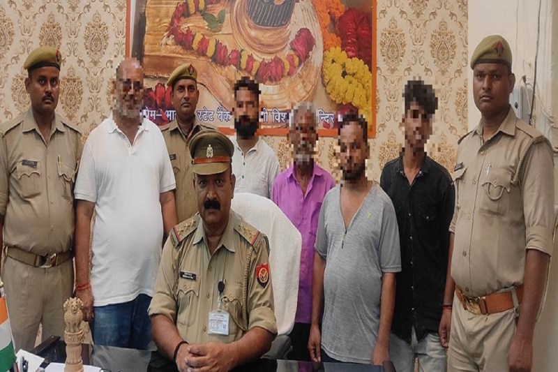 ज्ञानवापी प्रकरण से जुड़े विवादित पोस्टर लगाने के आरोप में 5 गिरफ्तार