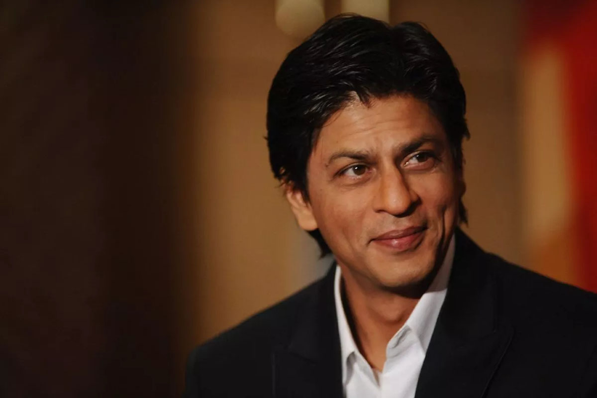 Shah Rukh Khan Apologizes For Being Late On Ad Shoot