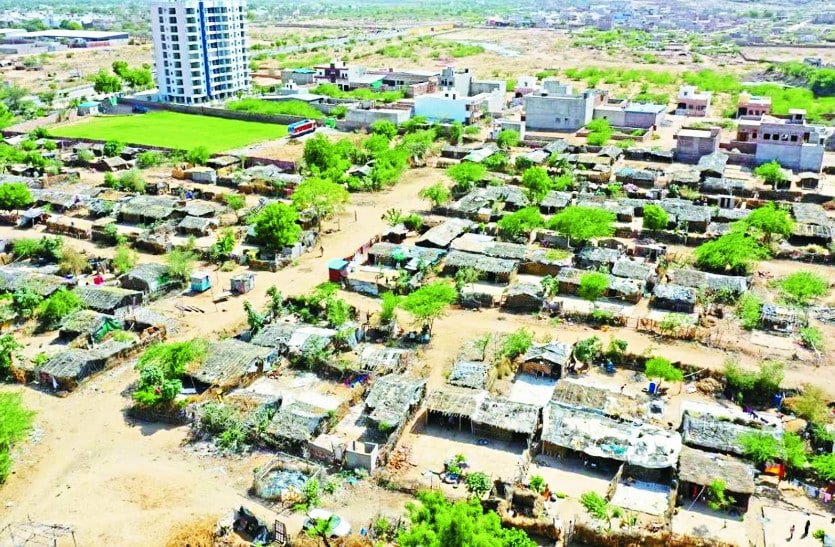 atrocity on Pakistan and displaced people