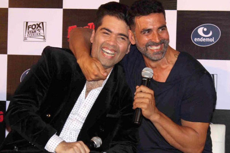 सबके सामने Akshay Kumar ने बताया Karan Johar के साथ अपना रिश्ता