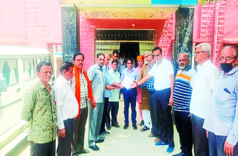 घटना की चारों तरफ निंदा, जिले में इन स्थानों पर बंद रहेंगे बाजार