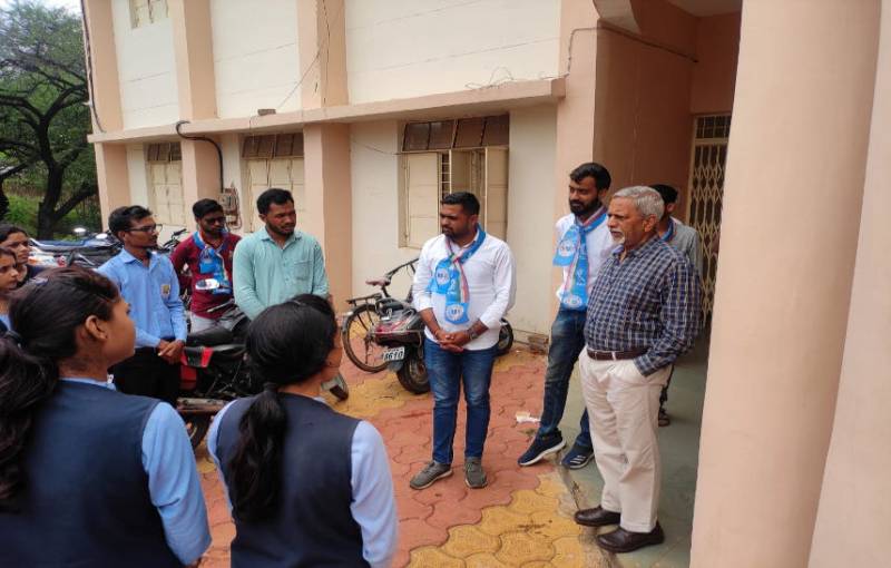 CHHINDWARA UNIVERSITY: बैतूल केछात्रों ने खटखटाया विश्वविद्यालय का दरवाजा