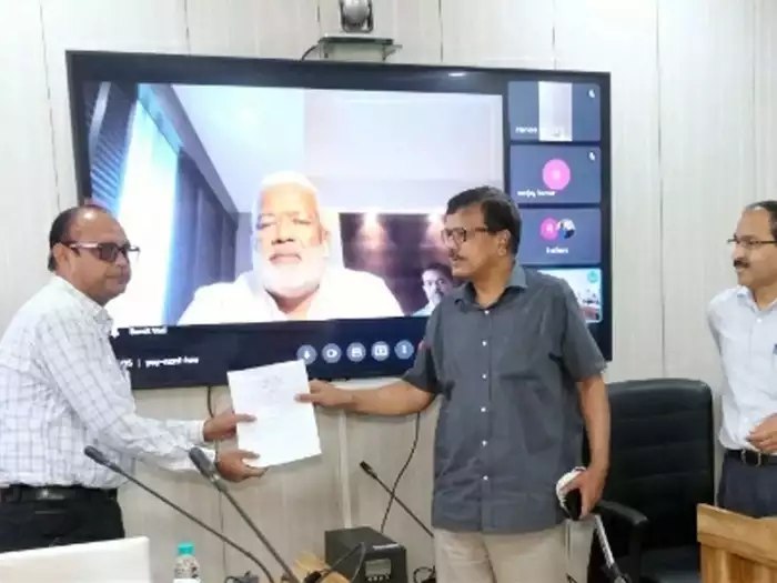 UP Transfer and joining within 11 minutes officers got desired posting