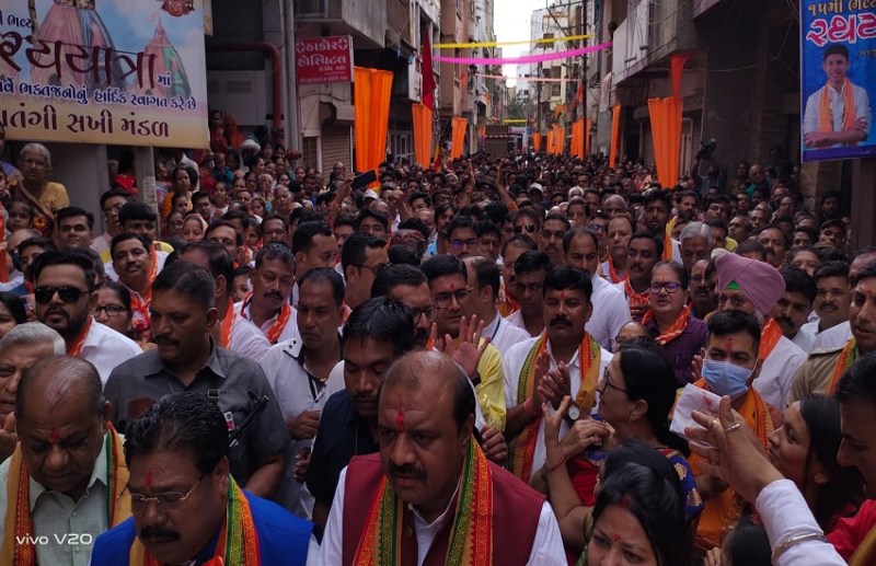Gujarat Gagannath Rath Yatra : दाहोद के रणछोड़ राय मंदिर से निकली रथ यात्रा, झांकियों ने चौंकाया