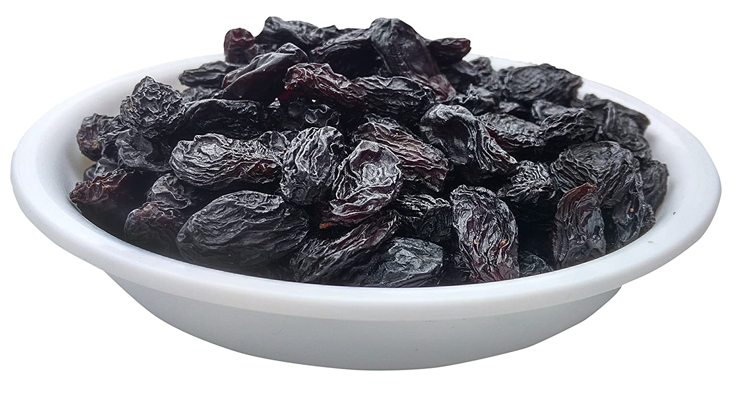 Black Raisins Benefits: काली किशमिश में छिपे हैं कई अनगिनत राज, जानें इसके कमाल के फायदे