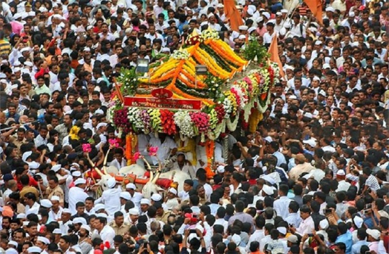 अगले जनम मोहे इंसान ही कीजौ...ताकि कर सकें प्रभु की भक्ति-सेवा