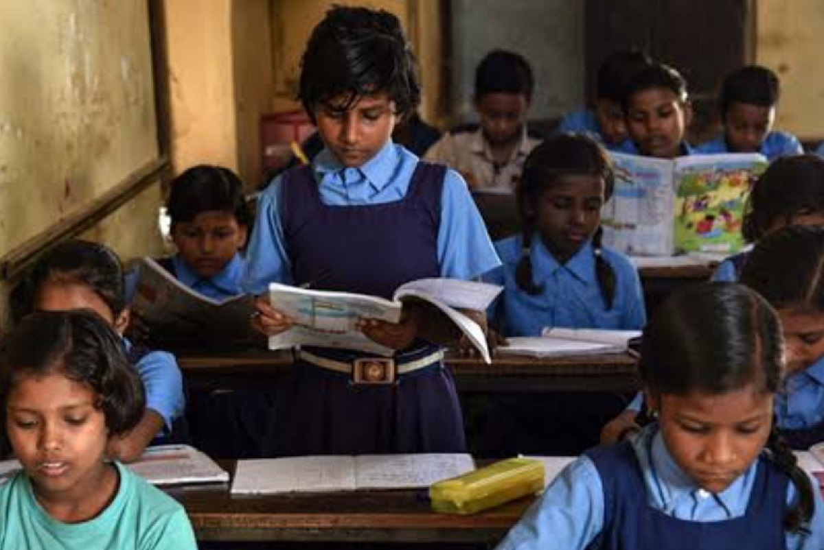 Jharkhand: In more than 100 schools of Jamtara district holiday on Friday juma instead of Sunday