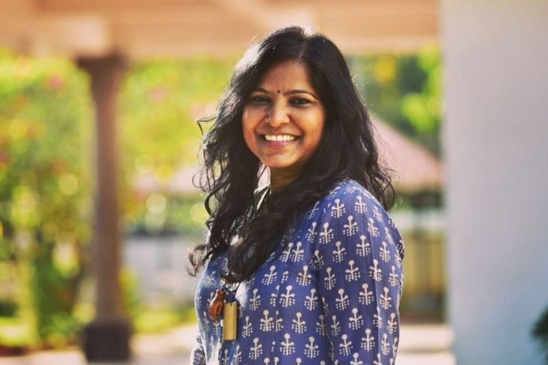 डायरेक्टर Leena Manimekalai को हर दिन 2 लाख अकाउंट से मिल रही धमकी