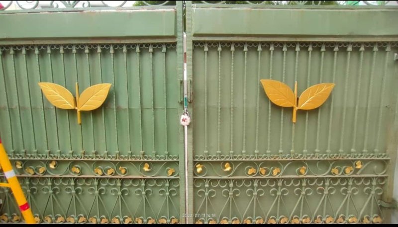 TN Revenue department seals AIADMK headquarters in chennai