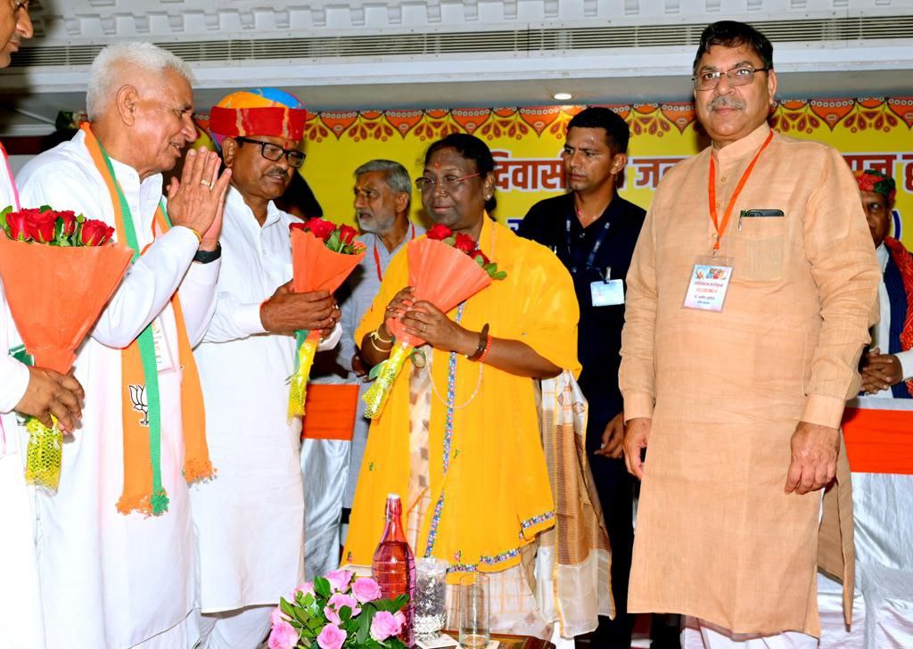 NdA-president-candidate-draupadi-murmu-in-jaipur