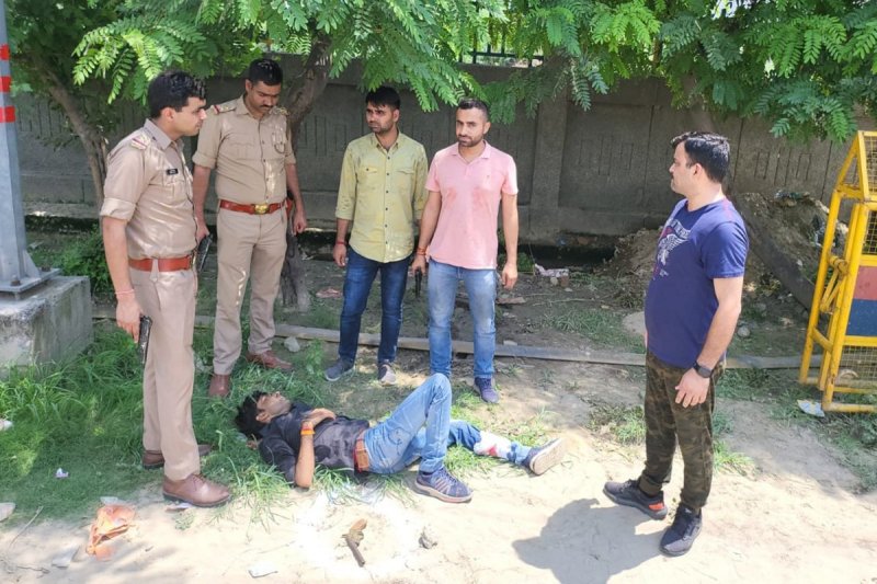 youth-who-acid-attacked-the-woman-was-shot-by-the-noida-police-in-an-encounter_1.jpg