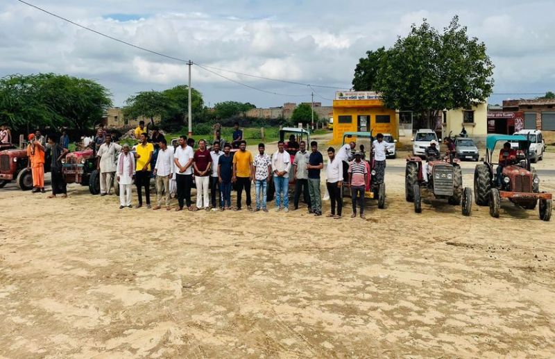 positive story : धिंगाणा ग्रामीणों की पहल, 200 बीघा गोचर भूमि पर नि:शुल्क खड़ाई कर उगाई घास