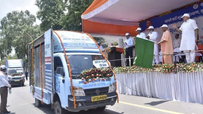 UP government's van will Move districts and mass movement for water conservation started