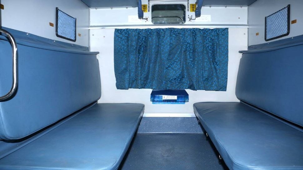  Indian Railways TTE not be able to give seats in trains if IRCTC no reservation