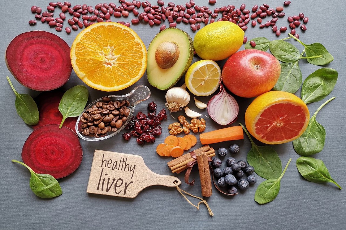 Healthy Liver: लिवर को हमेशा रखना चाहते हैं स्वस्थ तो इन चीजों को जरूर करें अपनी डाइट में शामिल