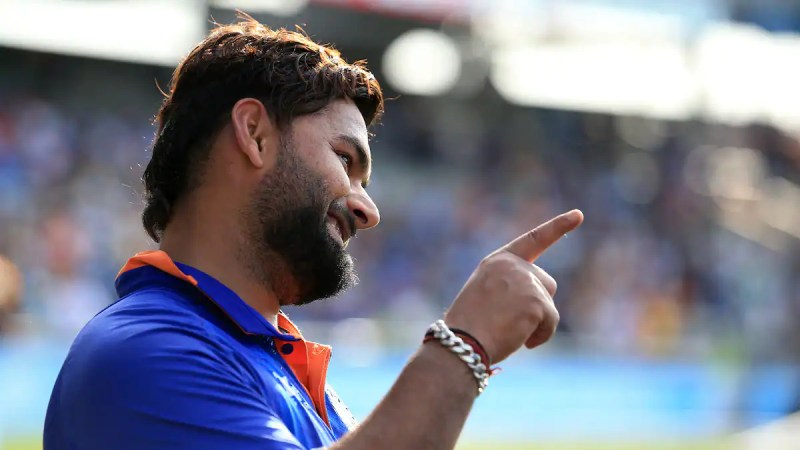 most runs for india in last 10 odi innings active players rishabh pant