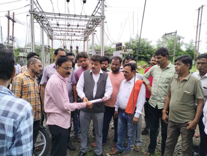 अघोषित बिजली कटौती से नागरिक हो रहे परेशान