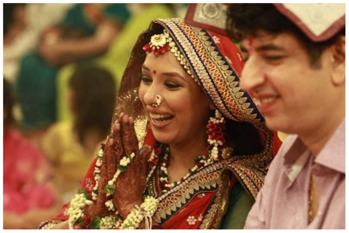  Rupali Ganguly tells her wedding story