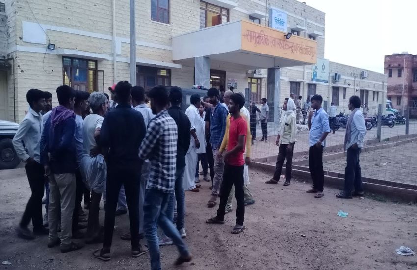 पांच मासूम डूबे, एक बच्ची बच कर बाहर आ गई, परिजनों को बुलाया मगर तब तक हो गई अनहोनी