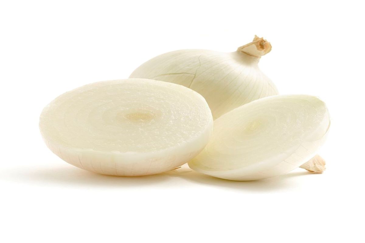 White Onion Benefits: सफेद प्याज से सेहत को मिलते है अनगिनत फायदे, इम्यूनिटी और हड्डियों को मजबूत बनाने में होता है सहायक