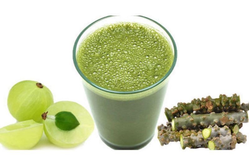 Giloy Amla Juice Benefits: गिलोय आंवला जूस में छिपे हैं अनगिनत राज, ब्लड शुगर को कंट्रोल करने में होता है फायदेमंद