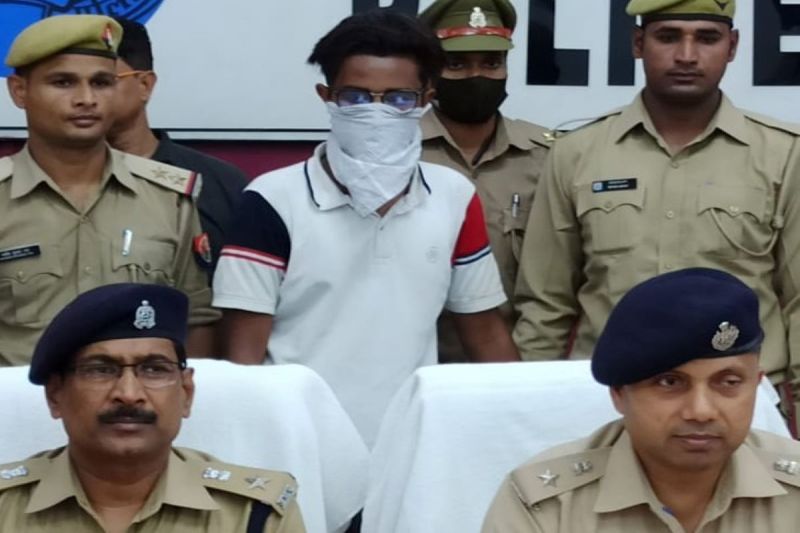 Police arrest 10 Minor Students in Matter of bomblast outside school