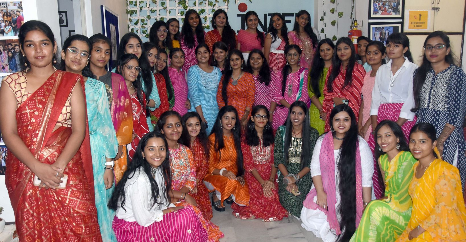 Sawan festival: सावन उत्सव में छाया रहा लहरिया का क्रेज