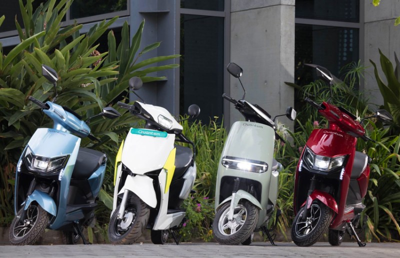 quantum_energy_electric_scooter-amp.jpg